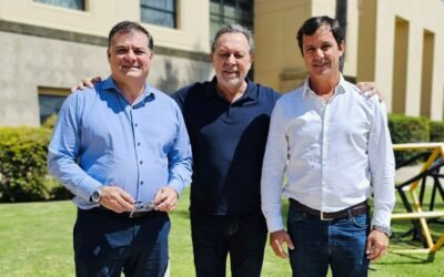 Reunión de Capitani con Santos y Valdomero