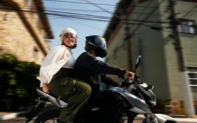 Uber Lanza Función para Recordar el Uso del Casco Durante los Viajes con Moto