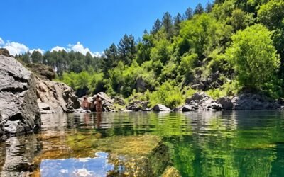 Yacanto, entre piletones y paisajes de Traslasierra
